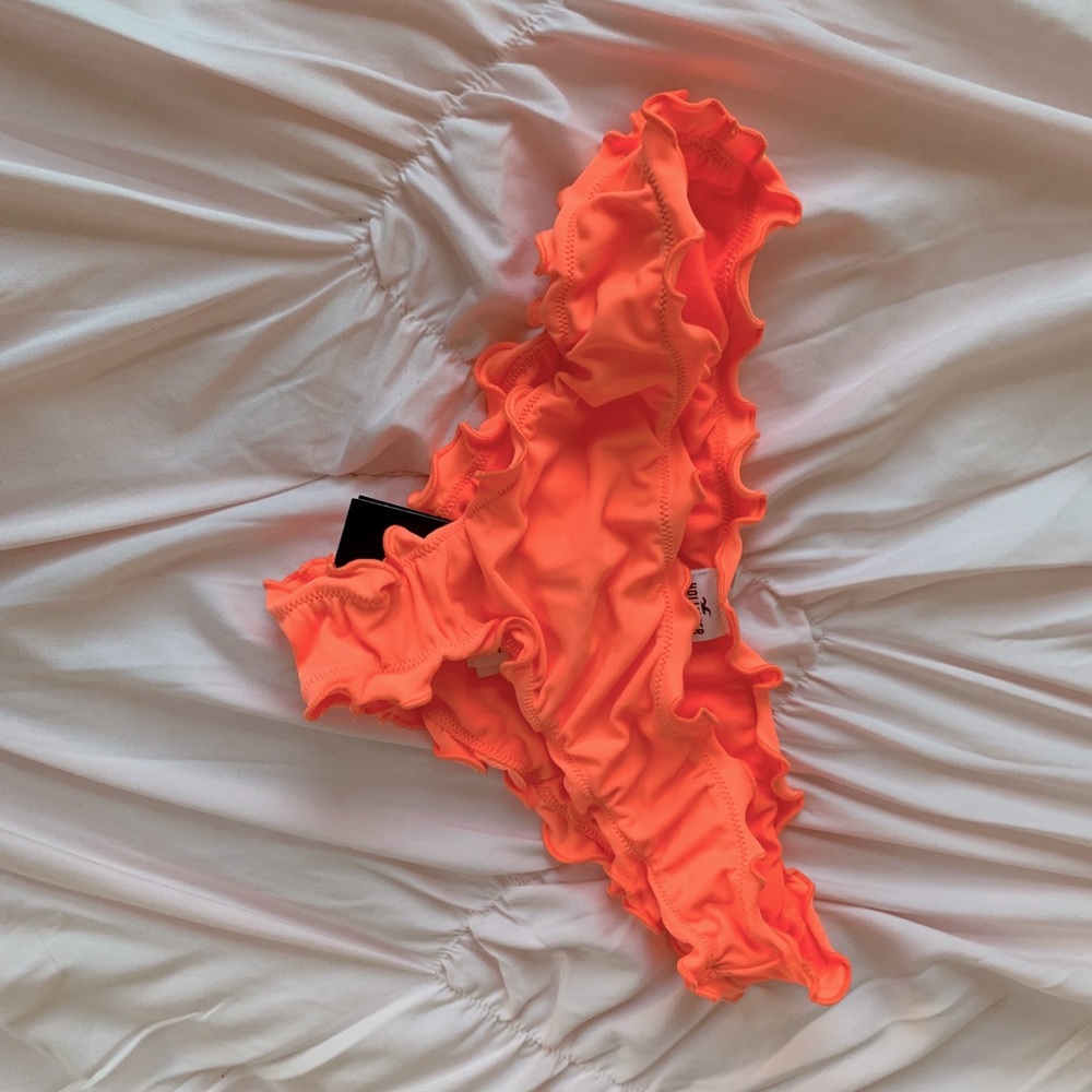 Hollister Scrunch Cheeky Swim Bottom